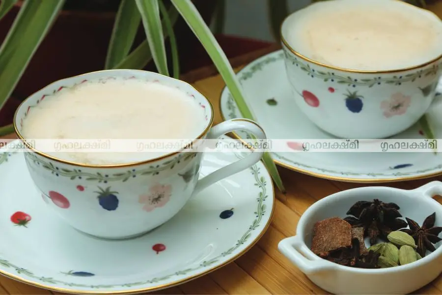 വരട്ടെ ഒരു കപ്പ് ചൂട് കോക്കനട്ട് ചായ