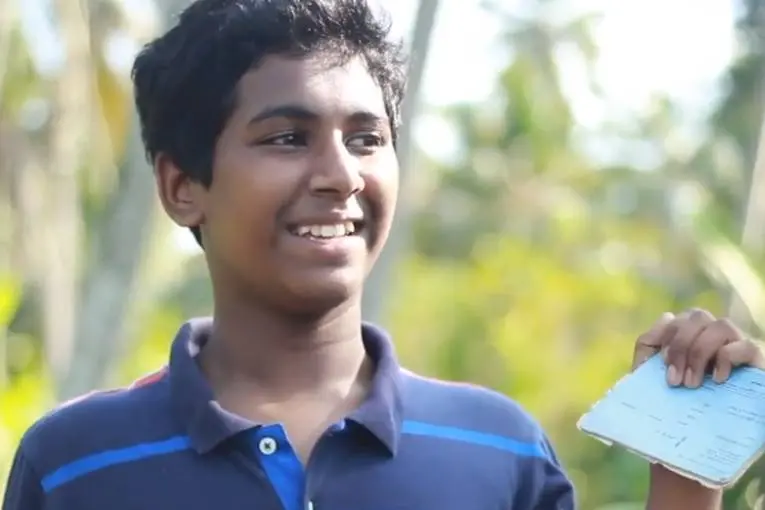 പ്ലാസ്റ്റിക് വേണ്ടേ വേണ്ട; അറിവ് പകര്ന്ന് ഒരു കുഞ്ഞു ചിത്രം