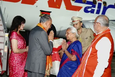 Mauritius PM gets festive welcome in Varanasi, big talks with Narendra Modi tomorrow