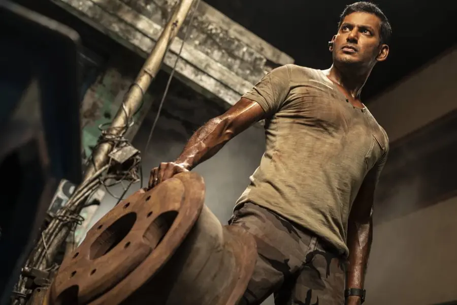 വിശാലിന്റെ 'ചക്ര'യുടെ പുത്തന് ചിത്രങ്ങള് പുറത്ത്; ടീസര് ഉടന്