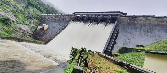 പമ്പാ ഡാമിന്റെ ഷട്ടര് തുറന്നപ്പോള്