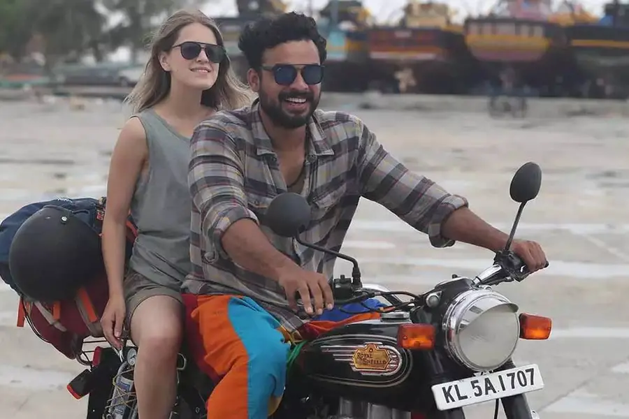 കിലോമീറ്റേഴ്സ്... ചോർന്നത് ഏത് സ്റ്റുഡിയോയിൽ നിന്ന്; സംശയങ്ങളുന്നയിച്ച് നിർമാതാവ്