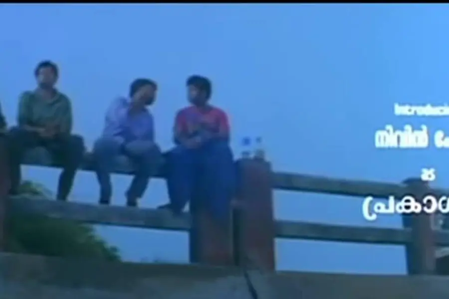 പ്രകാശനിലൂടെ തുടങ്ങിയ പത്ത് വർഷത്തെ സിനിമാ യാത്ര, നന്ദിയും സ്നേഹവും അറിയിച്ച് നിവിൻ