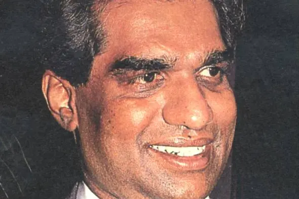 രാജന്‍ പിള്ള കേസ്;നഷ്ടപരിഹാരമായി നീനാപിള്ള ആവശ്യപ്പെട്ടത് ഒരുകോടി, പകുതി തനിക്കവകാശപ്പെട്ടതെന്ന് അമ്മ