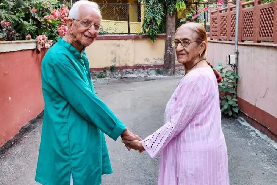 അവള്‍ക്ക് ഒരു അപരിചിതനായി മാറുന്ന ദിവസത്തെയാണ് ഞാന്‍ ഭയക്കുന്നത്