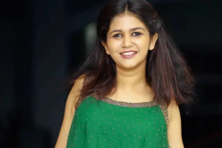 വ്യാജ അശ്ലീല വീഡിയോകളും ചിത്രങ്ങളും പ്രചരിപ്പിച്ചു, നിയമ നടപടിക്കൊരുങ്ങി ജൂഹി റുസ്തഗി