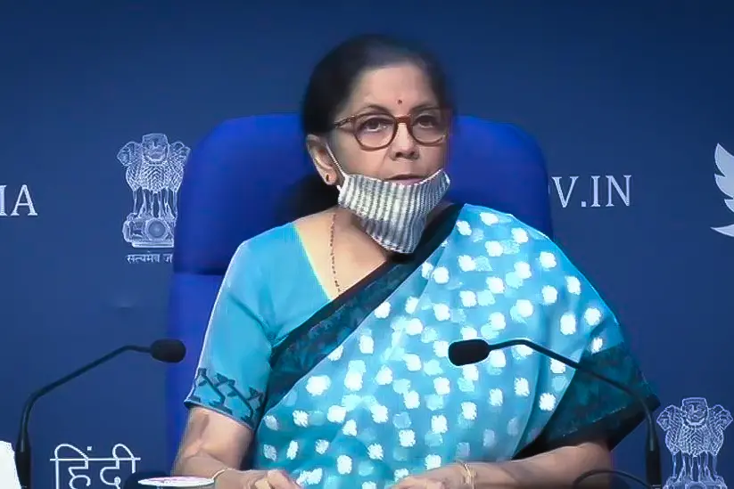 ഒരു വര്ഷത്തേയ്ക്ക് പുതിയ പദ്ധതികളില്ല: ചെലവുകള്ക്ക് കടിഞ്ഞാണിട്ട് കേന്ദ്രം
