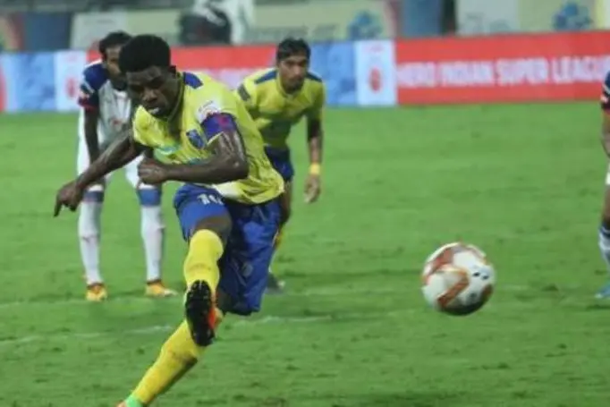 ബ്ലാസ്റ്റേഴ്സിനോട് ബൈ പറഞ്ഞ് ഒഗ്ബച്ചെ; ഇനി മുംബൈ സിറ്റിക്കൊപ്പം