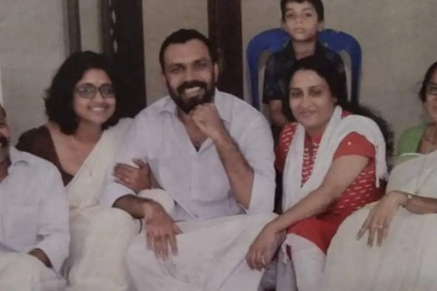 'ഇതാദ്യമായാണ് അവന് പിറന്നാള് ഉണ്ണാന് വരാത്ത ഒരു ഉത്രാടം', ഗീത പുഷ്കരന്റെ കുറിപ്പ്