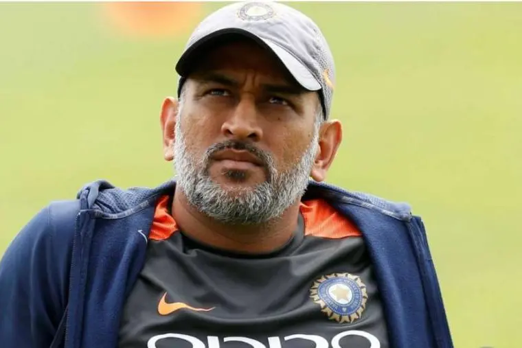 'ധോനിയുടെ നല്ലകാലം കഴിഞ്ഞു,യുവതലമുറ അവസരത്തിനായി കാത്തിരിക്കുകയാണ്';റോജര് ബിന്നി