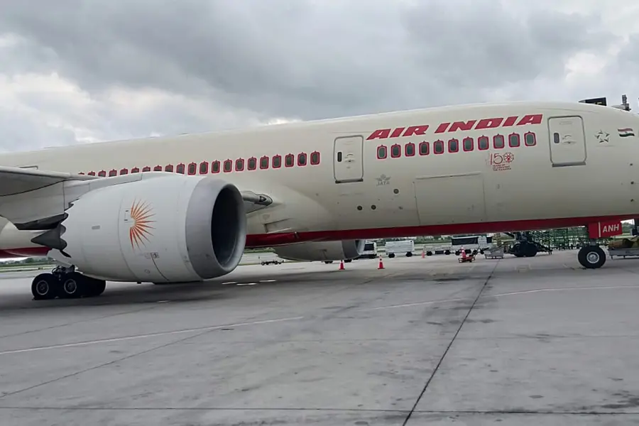 രാഷ്ട്രപതിക്കും പ്രധാനമന്ത്രിക്കും വേണ്ടിയുള്ള പ്രത്യേക വിമാനം 'എയര് ഇന്ത്യ വണ്' ഇന്നെത്തും