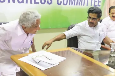 മുന്നാക്ക സംവരണത്തെ സ്വാഗതം ചെയ്ത് കെപിസിസി രാഷ്ട്രീയകാര്യ സമിതി; ലീഗിന്റെ സമരപ്രഖ്യാപനം ഉചിതമായില്ല