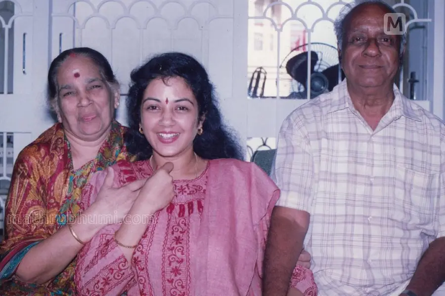 ശാന്തി കൃഷ്ണയുടെ പിതാവ് അന്തരിച്ചു