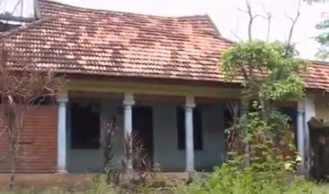 കൂടത്തില് കുടുംബത്തിന്റെ വീട് | Screengrab: Mathrubhumi News