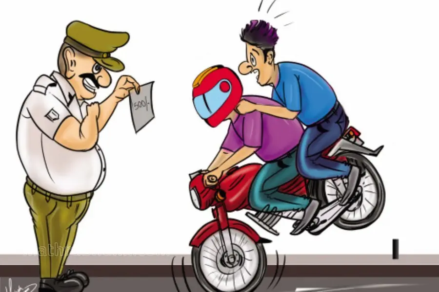 ഫ്രീക്ക് ആകില്ലെങ്കിലും മിറര്‍ സുരക്ഷയാണ്; കണ്ണാടിയില്ലാത്ത ഇരുചക്രവാഹനങ്ങള്‍ക്ക് കനത്ത പിഴ വരുന്നു