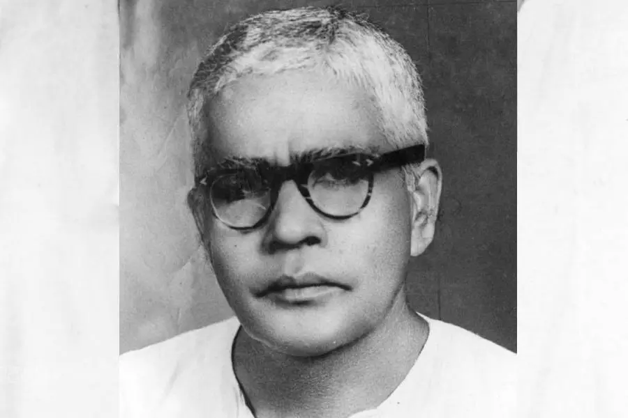ഇടശ്ശേരി; ഞങ്ങളുടെ അച്ഛന്- ഇ. മാധവന്