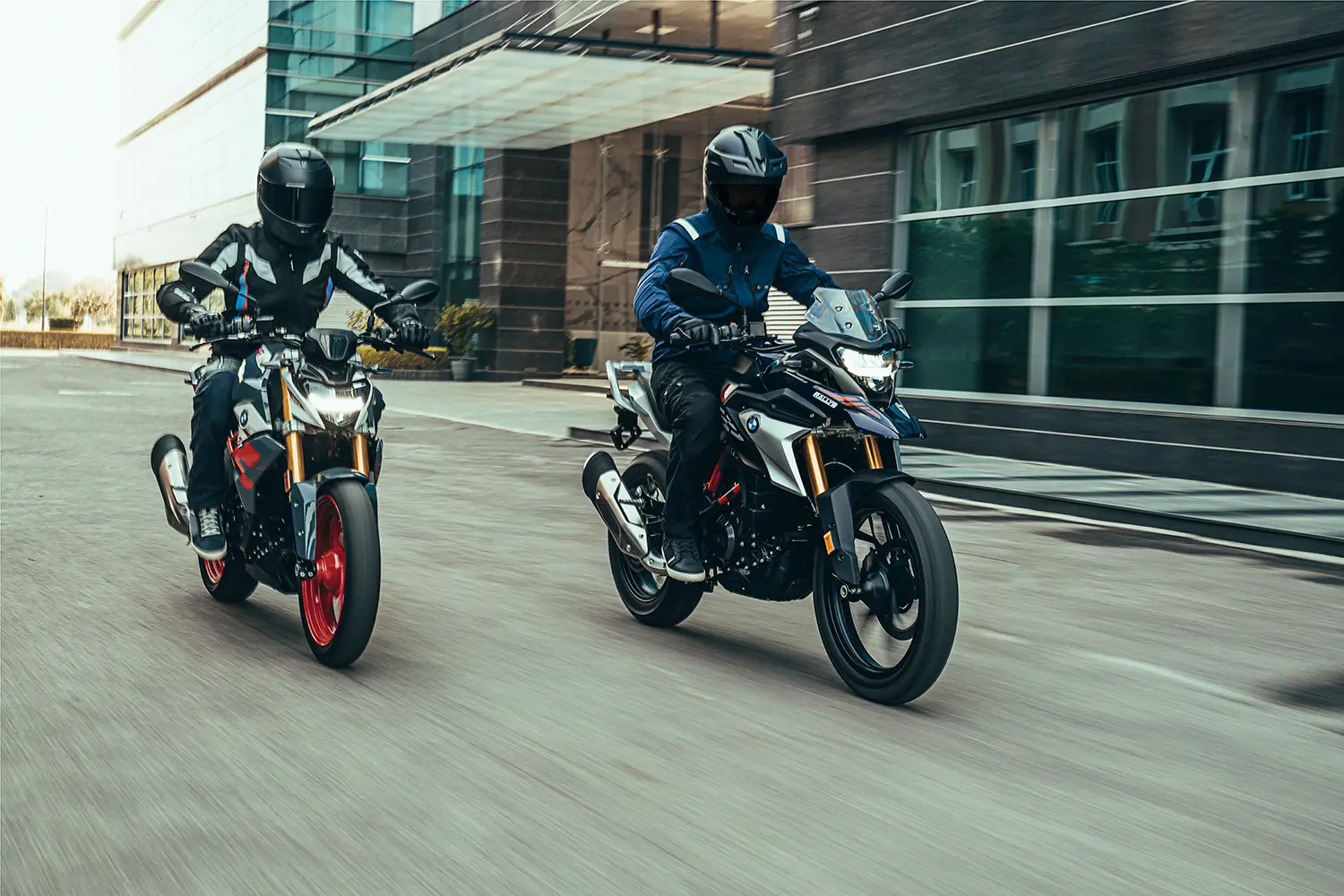ബി.എം.ഡബ്ല്യു ജി 310ആര്‍, ജി 310ജി.എസ് | Photo: BMW Motorrad