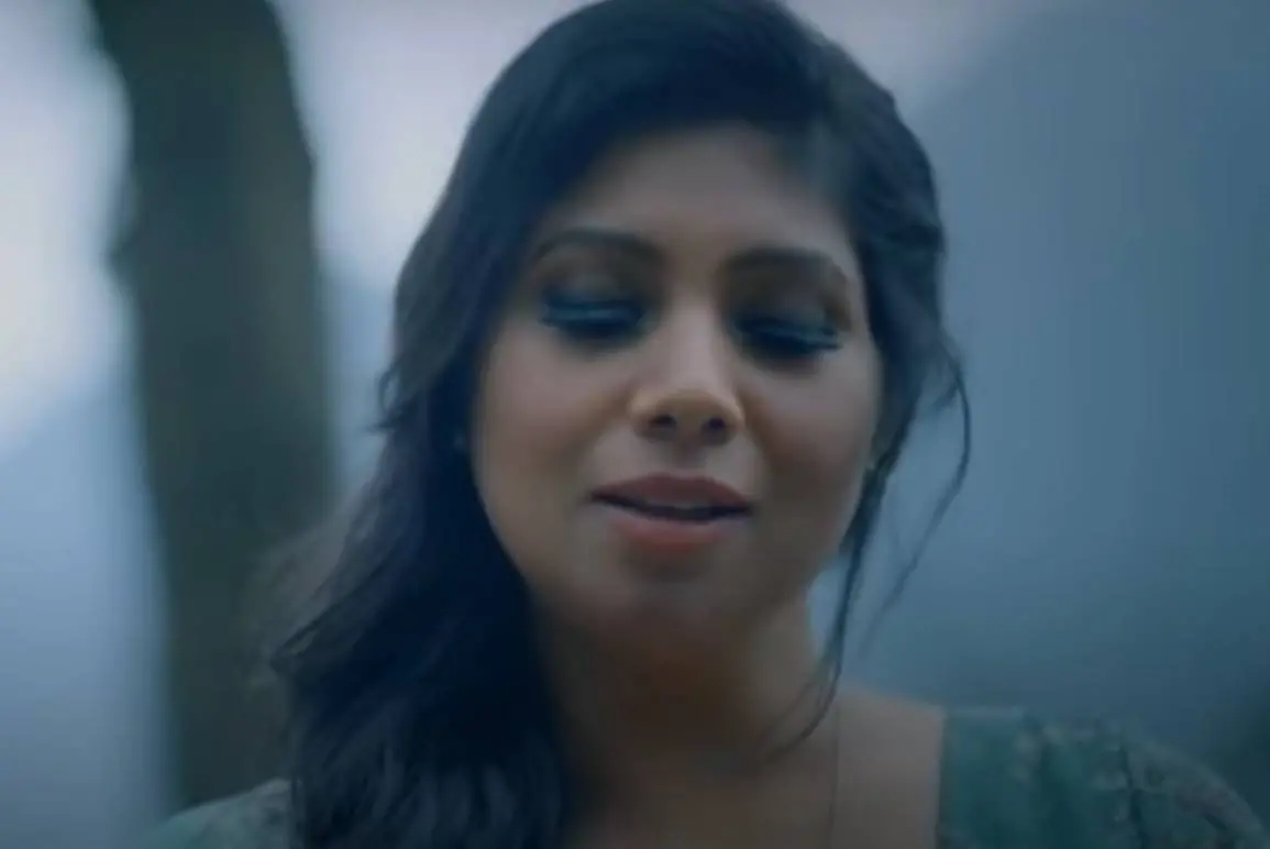 സംഗീത ആൽബത്തിൽ നിന്നും| Photo: https:||www.youtube.com|watch?v=kHNRvucDBQ0