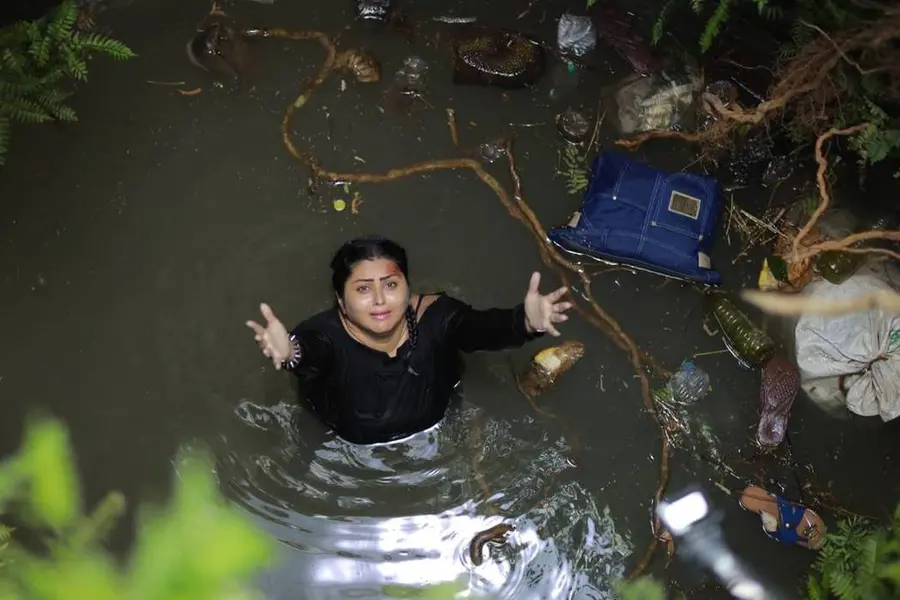 'നടി നമിത കിണറ്റിൽ വീണു!'; സംഭവം ഇങ്ങനെ