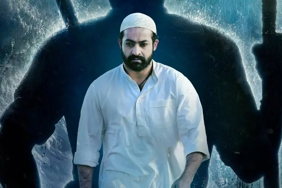 പ്രതിഷേധവും പരിഭവവും വേണ്ട; ജൂനിയര് എന്ടിആറിനും ആലിയക്കും പുരസ്കാരം അയച്ചുനല്കാന് എച്ച്.സി.എ