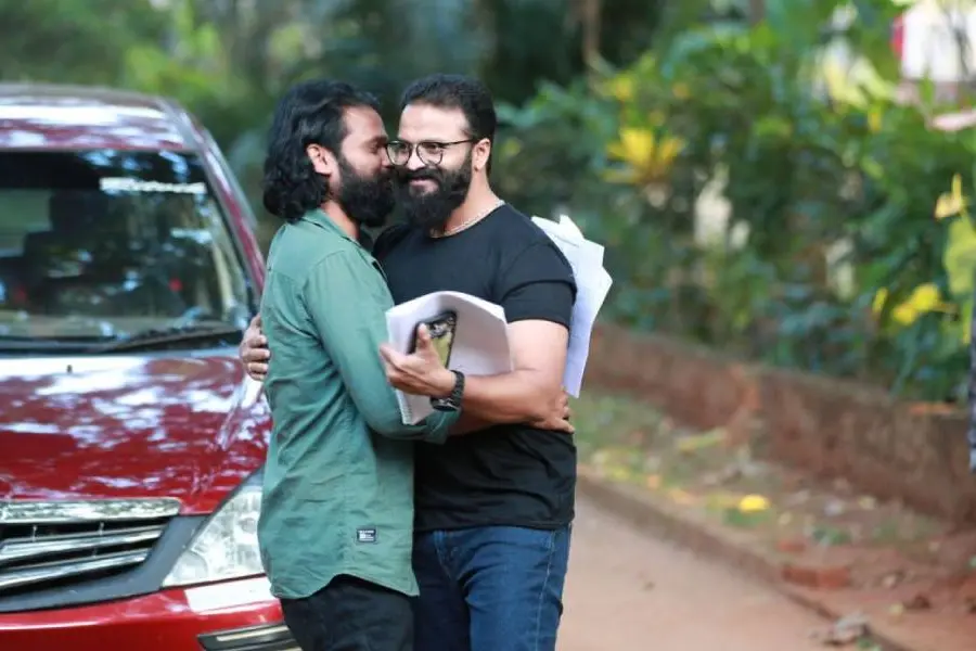 ഈ ദുഃഖം അതിജീവിക്കാൻ കുടുംബത്തിന് കരുത്തുണ്ടാകട്ടെ; ഷാനവാസിനെ അനുസ്മരിച്ച് ജയസൂര്യ