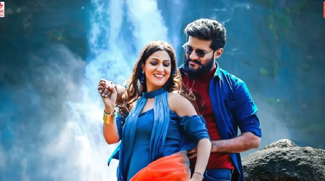 ഗാനത്തില്നിന്ന്