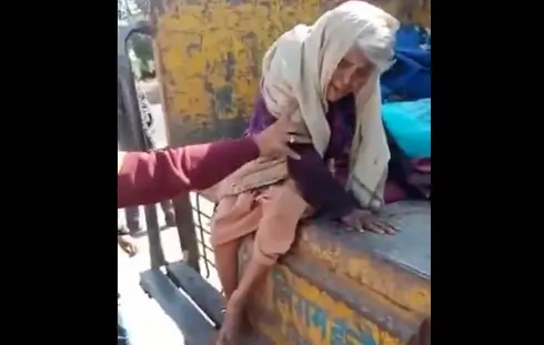 Screengrab : Video Shared On Twitter | @Anurag-Dwary