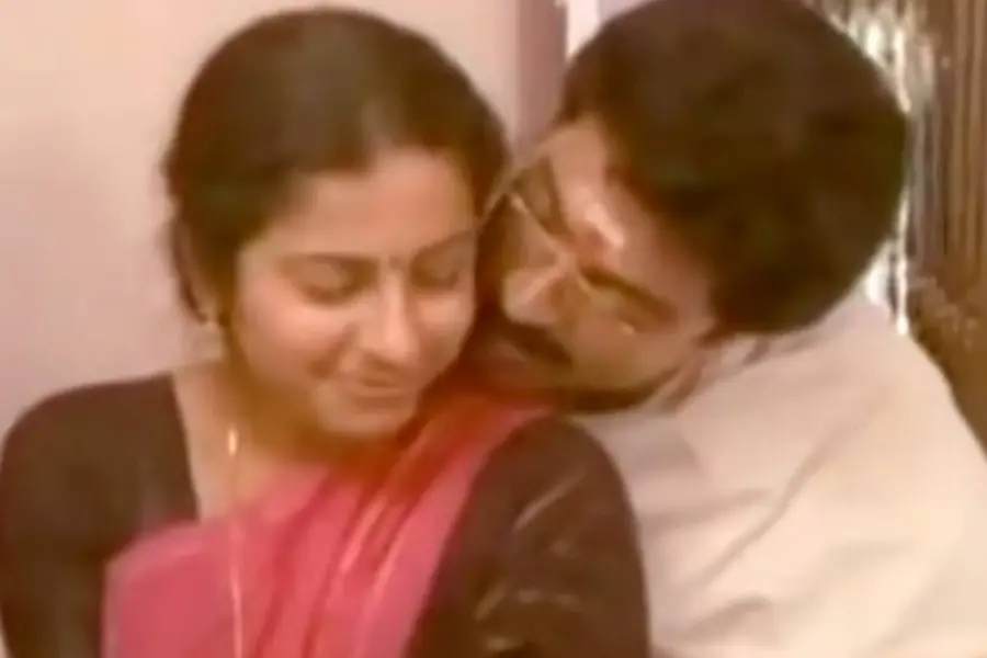 കാര്യത്തിൽ മന്ത്രി,കർമ്മത്തിൽ ദാസി..ഇത്രയൊക്കെ വേണോ?