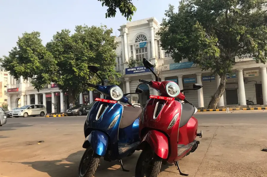 ആവശ്യക്കാരേറെ, വരവ് വിപുലമാക്കി ബജാജ് ഇലക്ട്രിക് ചേതക്; രണ്ടിടത്ത് കൂടി ബുക്കിങ്ങ് ആരംഭിച്ചു