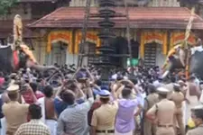ഭഗവതിമാര്‍ ഉപചാരം ചൊല്ലി പിരിഞ്ഞു, തൃശ്ശൂര്‍ പൂരത്തിന് സമാപനം