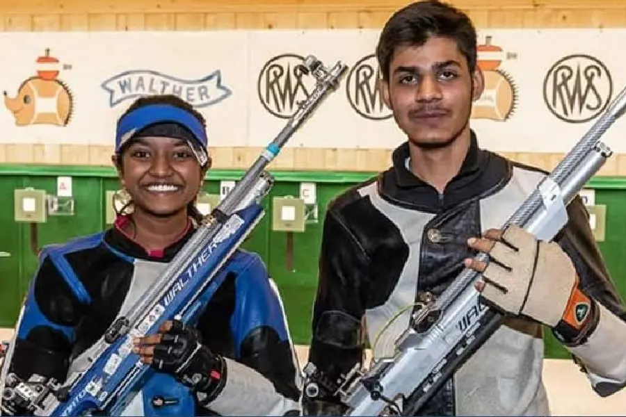 ഷൂട്ടിങ് ലോകകപ്പ്: 10 മീറ്റര് എയര് റൈഫിള് മിക്സഡ് വിഭാഗത്തില് സ്വര്ണം നേടി ഇന്ത്യന് സഖ്യം
