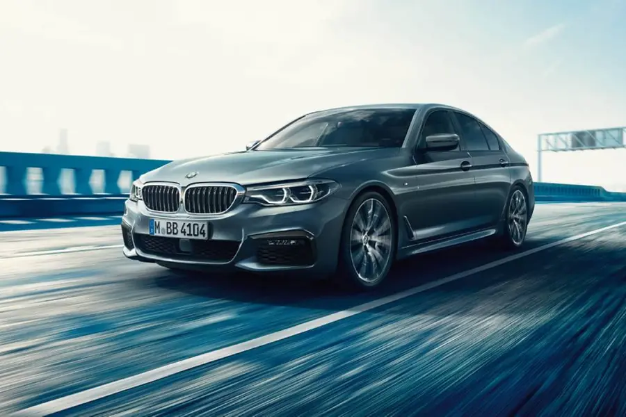 ഏഴ് ലക്ഷം കാറുകൾ തിരികെ വിളിക്കാൻ BMW; തകരാർ എന്തെന്ന് വ്യക്തമാക്കി കമ്പനി