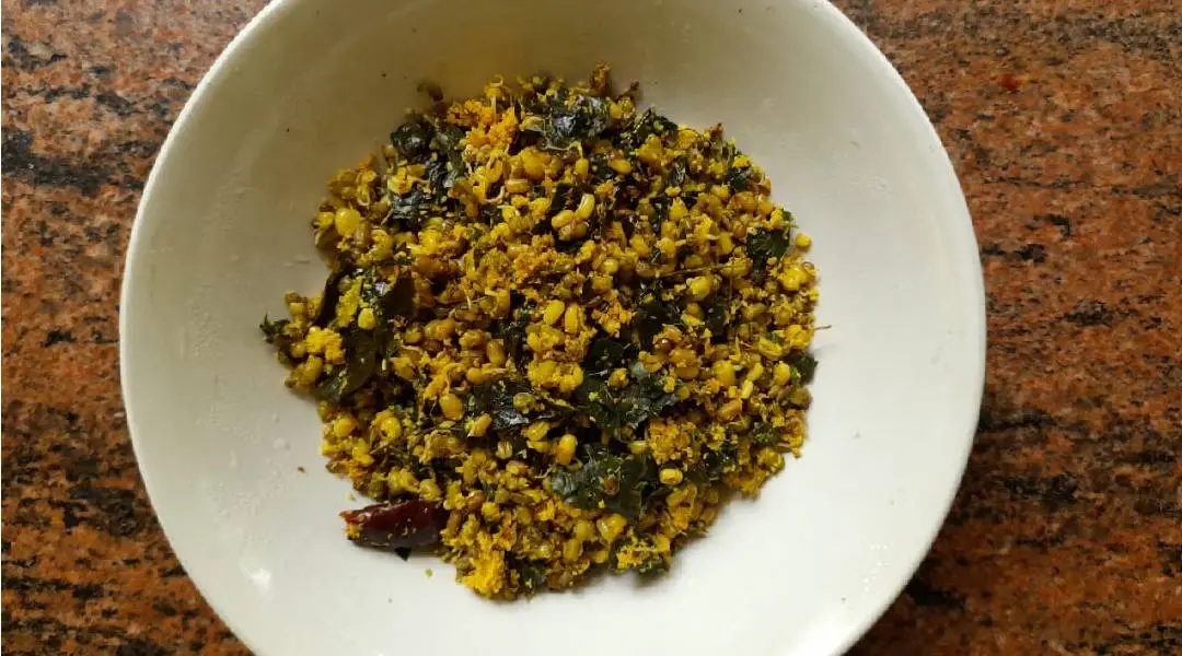 മുളപ്പിച്ച പയർ മുരിങ്ങയില തോരൻ