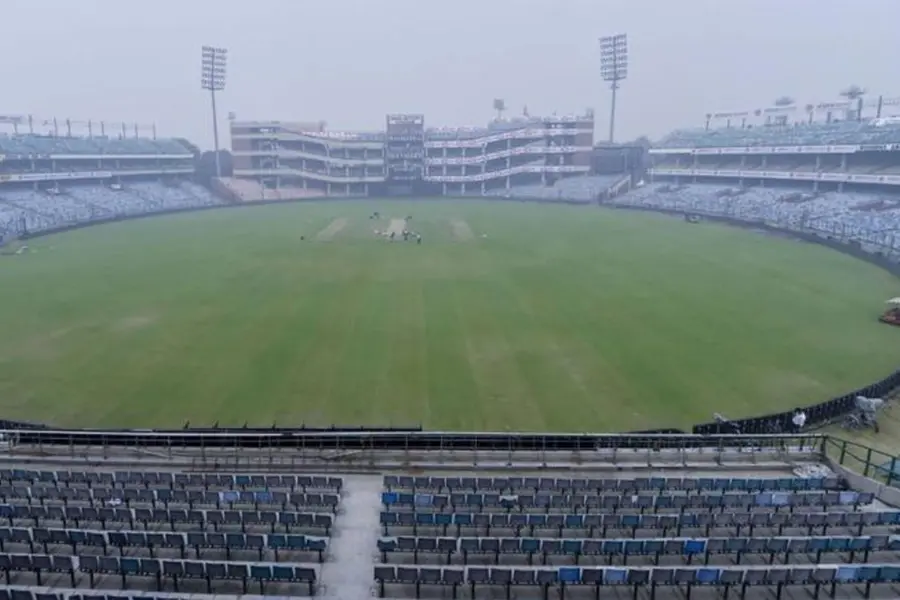 IPL സ്റ്റേഡിയങ്ങള്ക്കുനേരെ പരക്കെ ബോംബ് ഭീഷണി; പോലീസ് അന്വേഷണം തുടരുന്നു