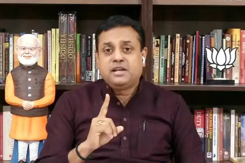 സര്ജിക്കല് സ്ട്രൈക്കിന് പോലും തെളിവ് ചോദിച്ചയാള്; കെജ്രിവാളിന്റെ പാക് പരാമര്ശത്തിന് ബിജെപിയുടെ മറുപടി