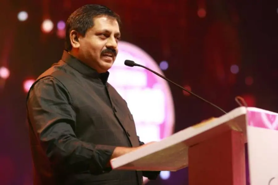 സ്ത്രീധനം വാങ്ങുന്നവര്ക്കും കൊടുക്കുന്നവര്ക്കും ഇവിടെ ജോലിയില്ല- സോഹന് റോയ്