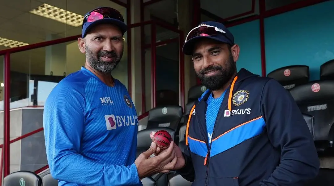 പരസ് മഹംബ്രേയും മുഹമ്മദ് ഷമിയും | Photo: twitter.com|BCCI