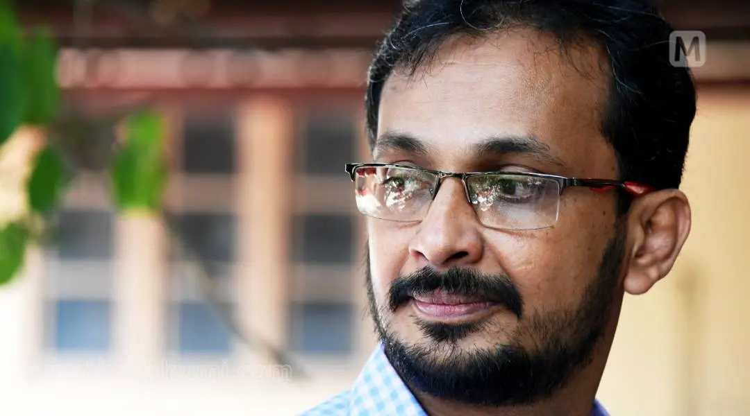 ഇ.സന്തോഷ്‌കുമാര്‍