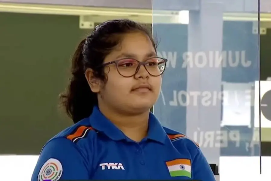 ജൂനിയര് ഷൂട്ടിങ് ലോക ചാമ്പ്യന്ഷിപ്പില് ഇന്ത്യയുടെ നാമ്യയ്ക്ക് സ്വര്ണം, മനു ഭാക്കറിന് വെങ്കലം