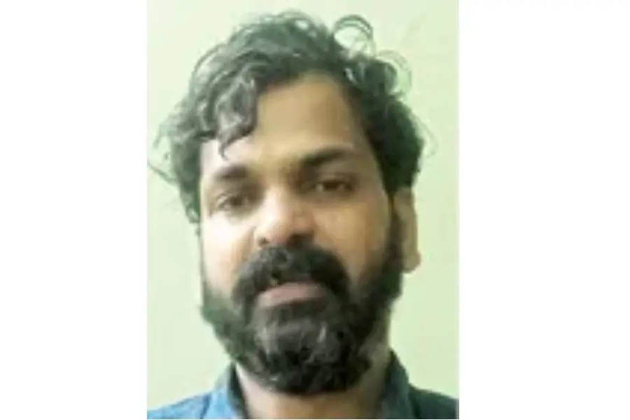 വെള്ളം ചോദിച്ചെത്തി വീട്ടമ്മയെ കുത്തിവീഴ്ത്തി, പണവും സ്വര്ണവുമായി കടന്നു; മണിക്കൂറുകള്ക്കുള്ളില് പ്രതി പിടിയില്