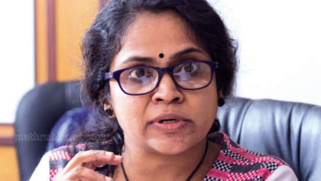 വിധു വിന്സന്റ്