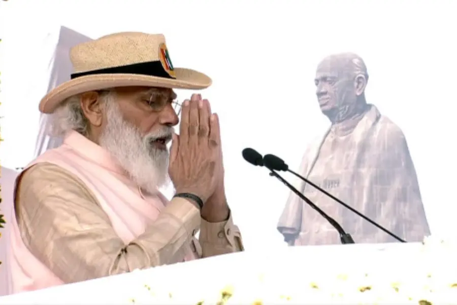 \"കോണ്ഗ്രസിന്റെ ആ പരാജയമാണ് പട്ടേലിനെ സംഘപരിവാര് തങ്ങളുടെയാളാക്കി മാറ്റാന് കാരണം\"