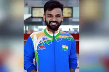 പാരാലിമ്പിക്‌സ് ബാഡ്മിന്റണില്‍ ഇന്ത്യന്‍ താരം കൃഷ്ണ നാഗറിന് സ്വര്‍ണം