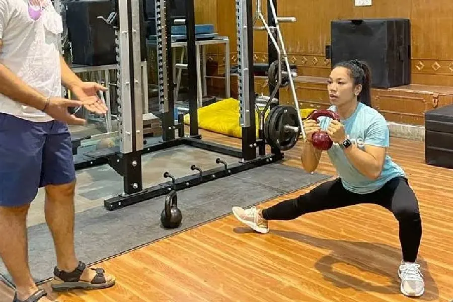 ലക്ഷ്യം സ്വര്ണം, 2024 ഒളിമ്പിക്സിനായി പരിശീലനം ആരംഭിച്ച് മിരാബായ് ചാനു
