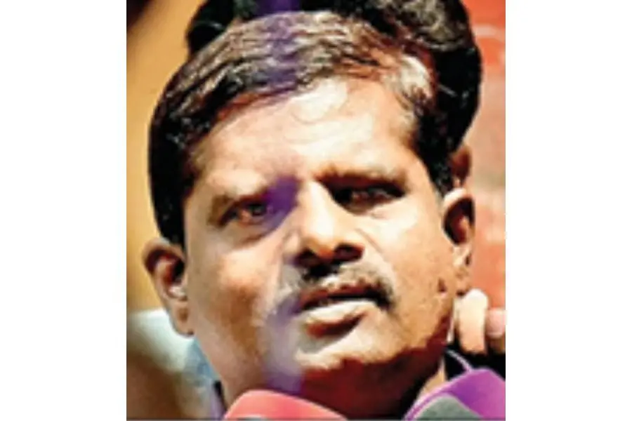 കോടനാട് കേസില്‍ ജയലളിതയുടെ ഡ്രൈവറെ ചോദ്യംചെയ്തു; കനകരാജിന്റെ ഫോണ്‍ നശിപ്പിച്ചെന്ന് മൊഴി
