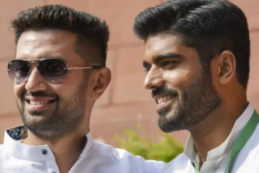 പാര്ട്ടി പ്രവര്ത്തകയുടെ പീഡനപരാതി; എല്.ജെ.പി. എം.പി. പ്രിന്സ് രാജ് പാസ്വാനെതിരേ കേസ്