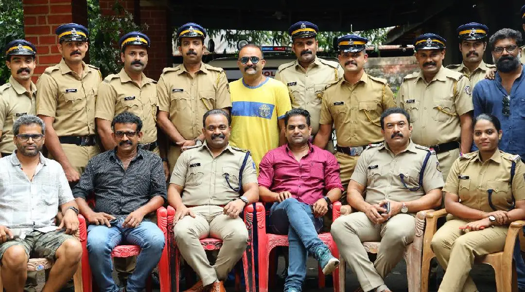 തേരിന്റെ അണിയറപ്രവർത്തകർ