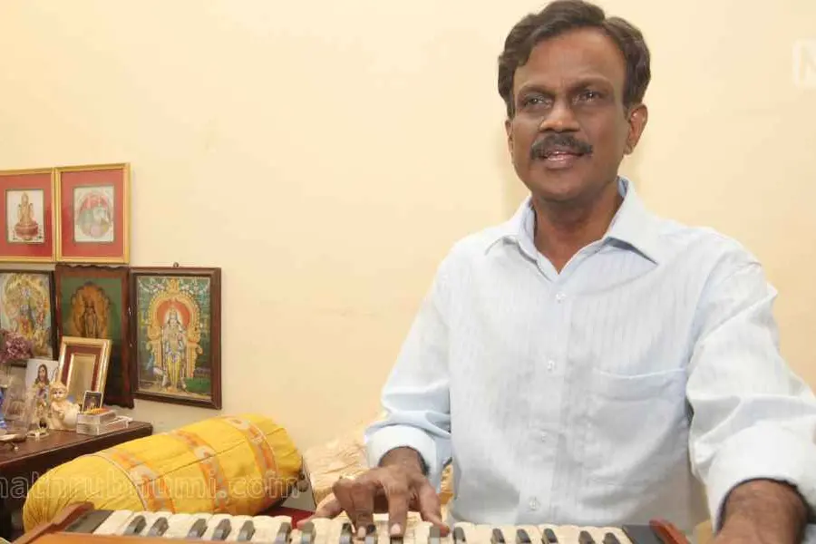 'മെല്ലെ നീ മെല്ലെ' നാല്പതിന്റെ നിറവിൽ; ആരോടും പരിഭവമില്ലാതെ സതീഷ് ബാബു