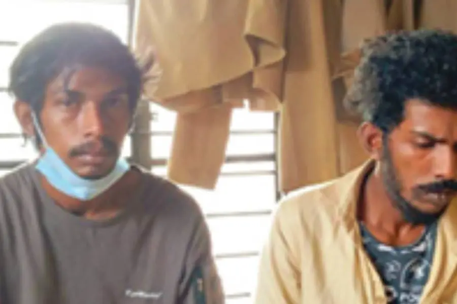 ഓട്ടോയില് കറങ്ങി ലഹരിമരുന്ന് വില്പ്പന; എംഡിഎംഎയുമായി രണ്ടുപേര് പിടിയില്