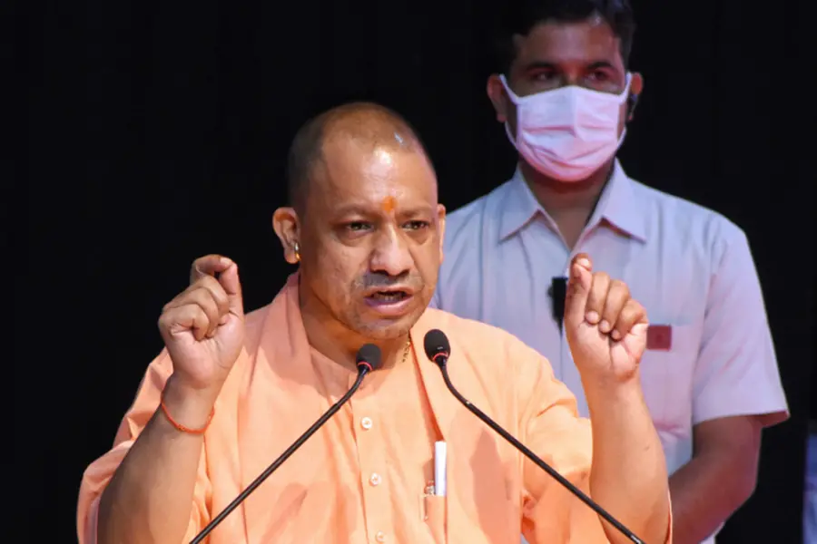 കോണ്ഗ്രസ് തീവ്രവാദത്തിന്റെ മാതാവ്, ബിജെപി ജനങ്ങളെ ആശ്വസിപ്പിക്കുന്നുവെന്ന് ആദിത്യനാഥ്
